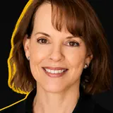 Karrie Hill, JD - Formazione e supporto agli agenti